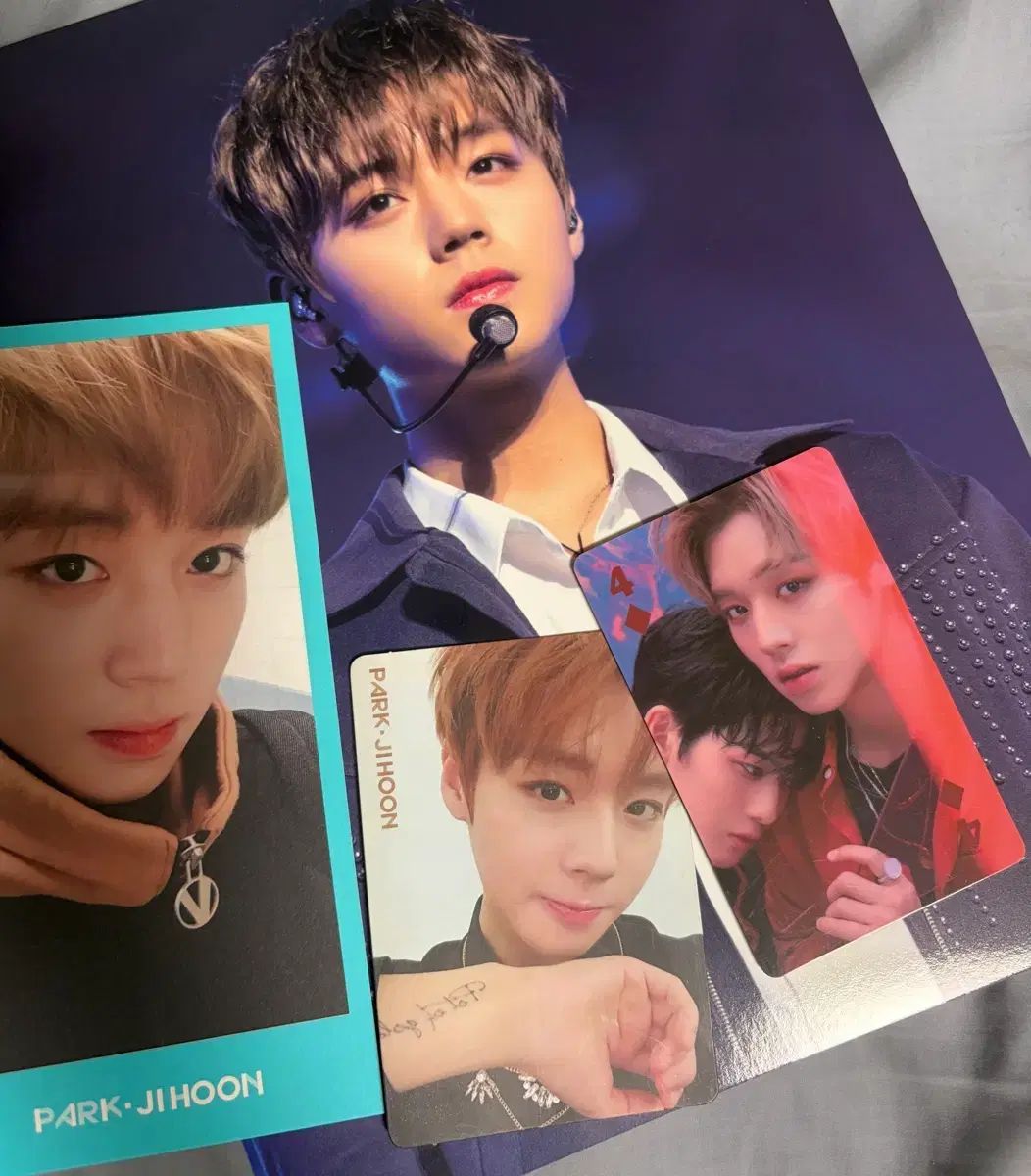 パク・ジフン(PARK JIHOON) Wanna One（ワナワン） 王子様トレカ