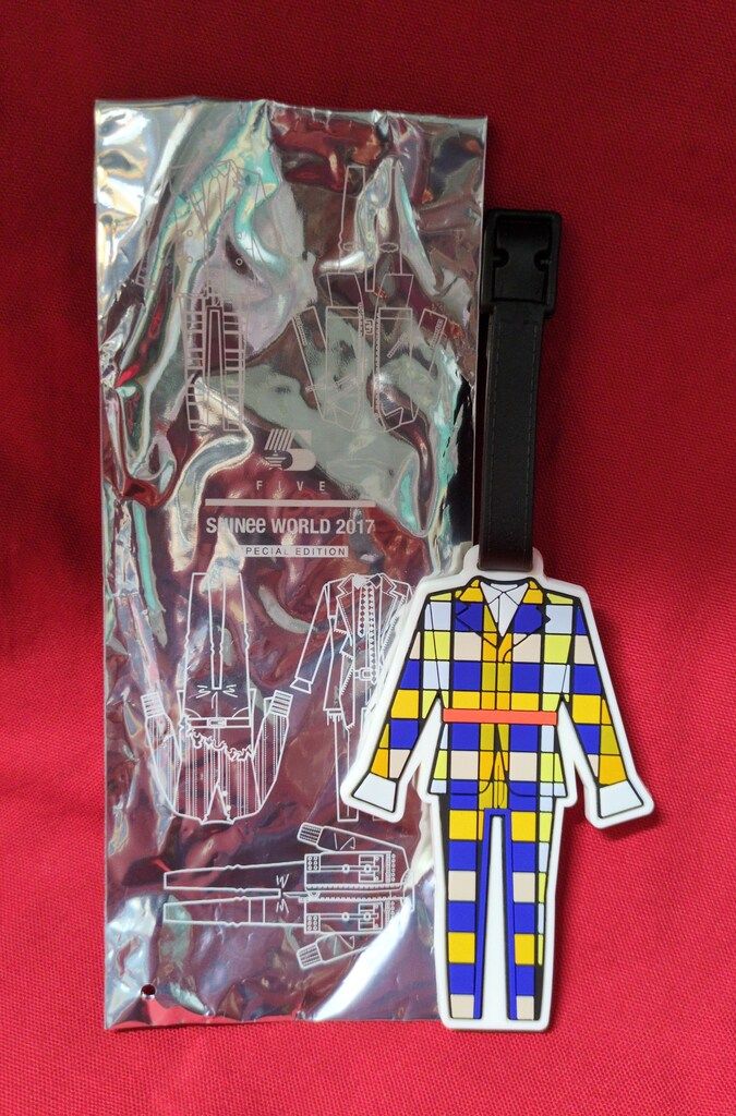 SHINee 17年SHINee WORLD FIVE Spesial Edition TAEMIN ランダム