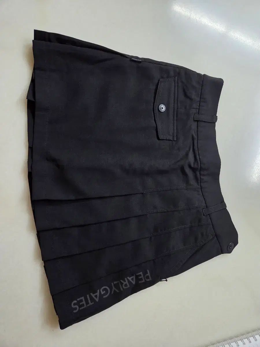 PEARLY GATES プリーツ ブラック スカート - メルカリ