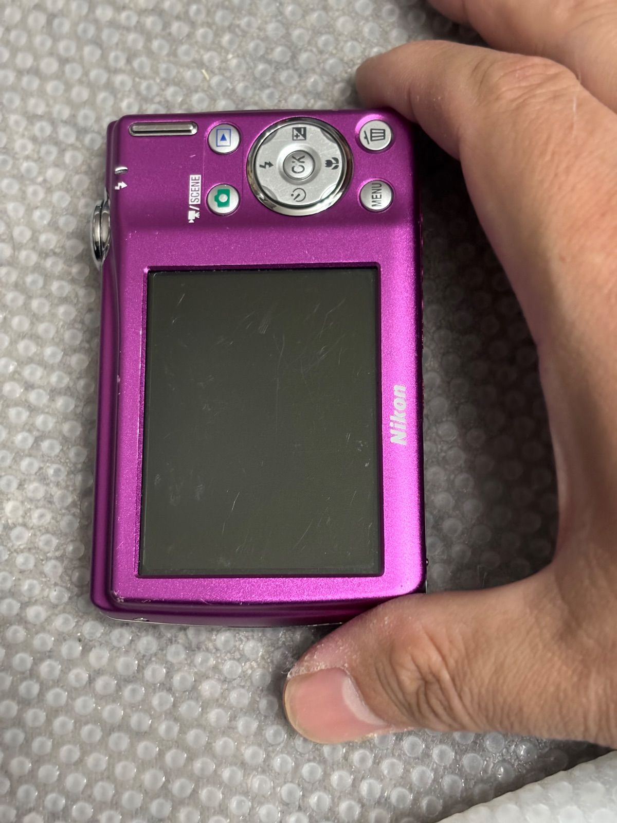 Nikon COOLPIX S220 26022429 - メルカリ