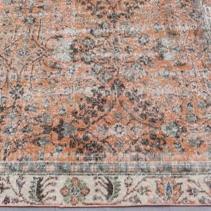 トルコヴィンテージラグ くすみレッド フローラル ダブルフレーム