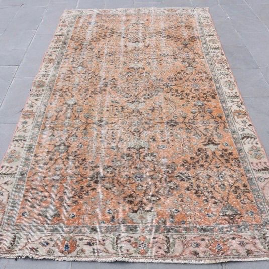 トルコヴィンテージラグ くすみレッド フローラル ダブルフレーム