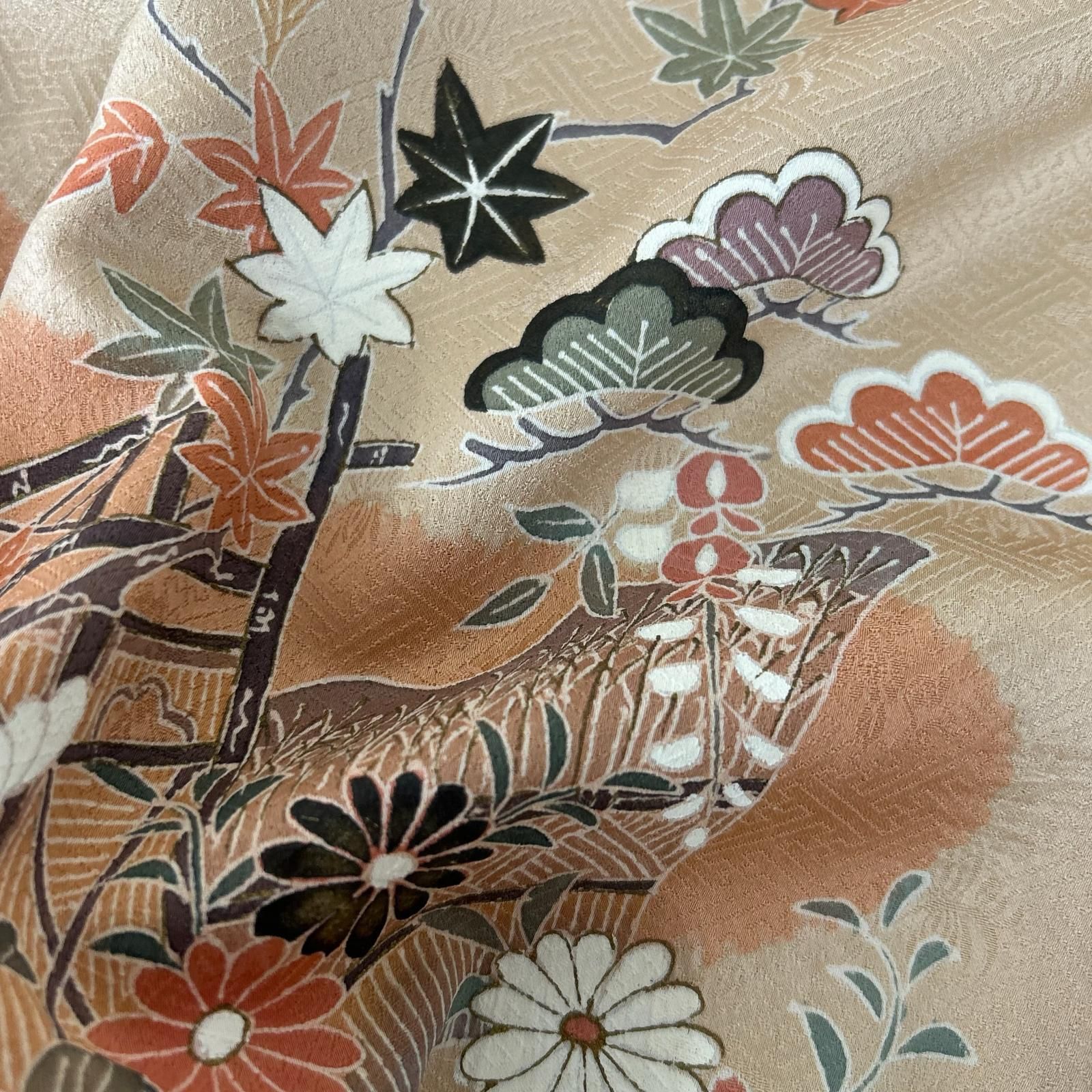 付下げ 絞り 裄67.5 可愛い花柄 紋無し 上品な染め 正絹 着物 MK-4589