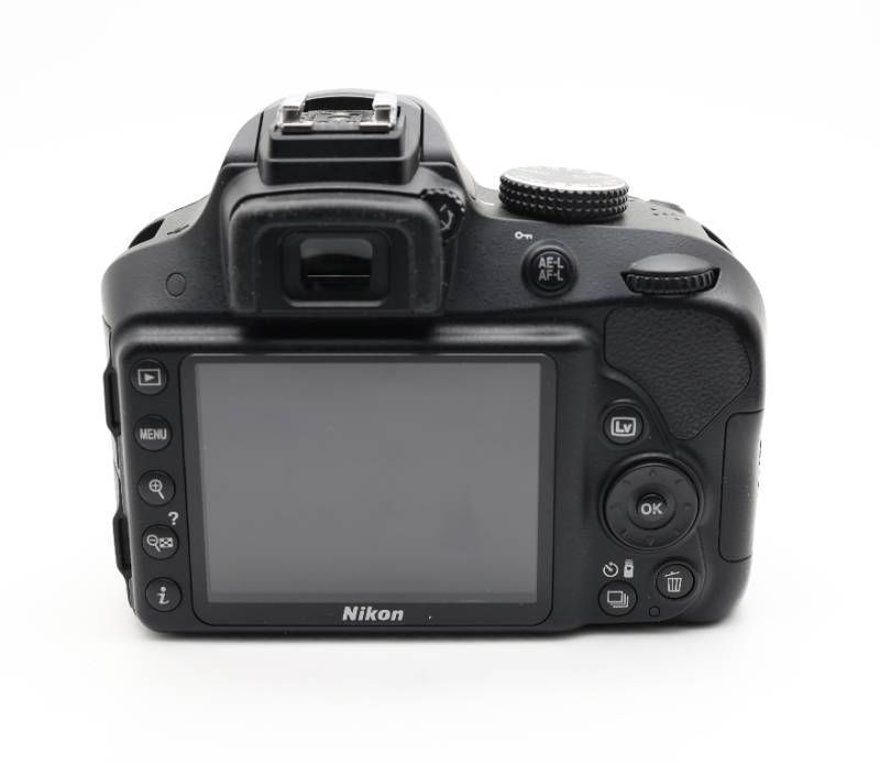 □完動品 Nikon D3300 デジタル一眼レフ ショット数3875 - メルカリ
