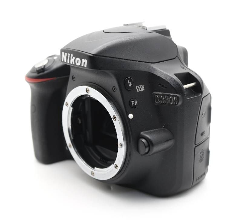 □完動品 Nikon D3300 デジタル一眼レフ ショット数3875 - メルカリ