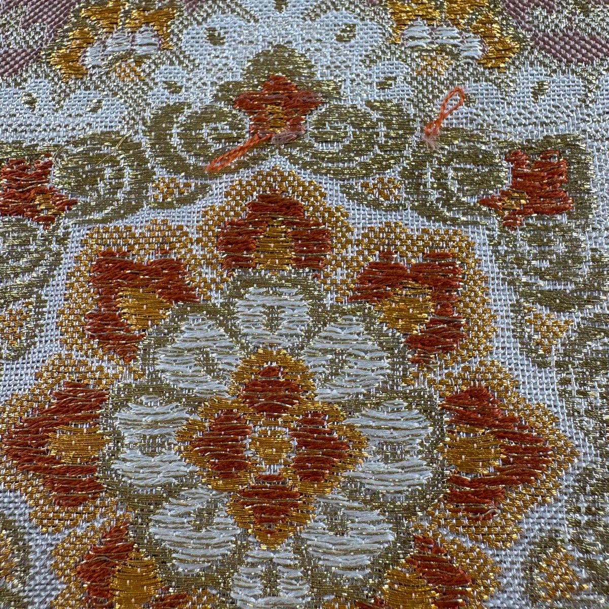 美品 袋帯 秀品 澄点流華鳥文 金糸 箔 灰色 六通 正絹 【