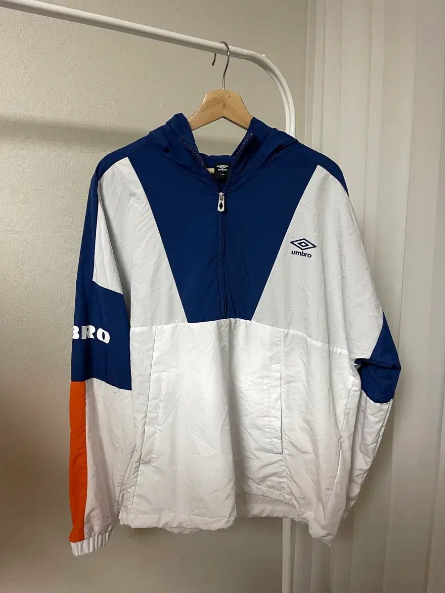 KOREA COLLECTIONCOLOR BLOCK STAND-NECK JACKET アンブロ シグネチャー カラーブロック アノラック ジャケット フード ウインドブレーカー L