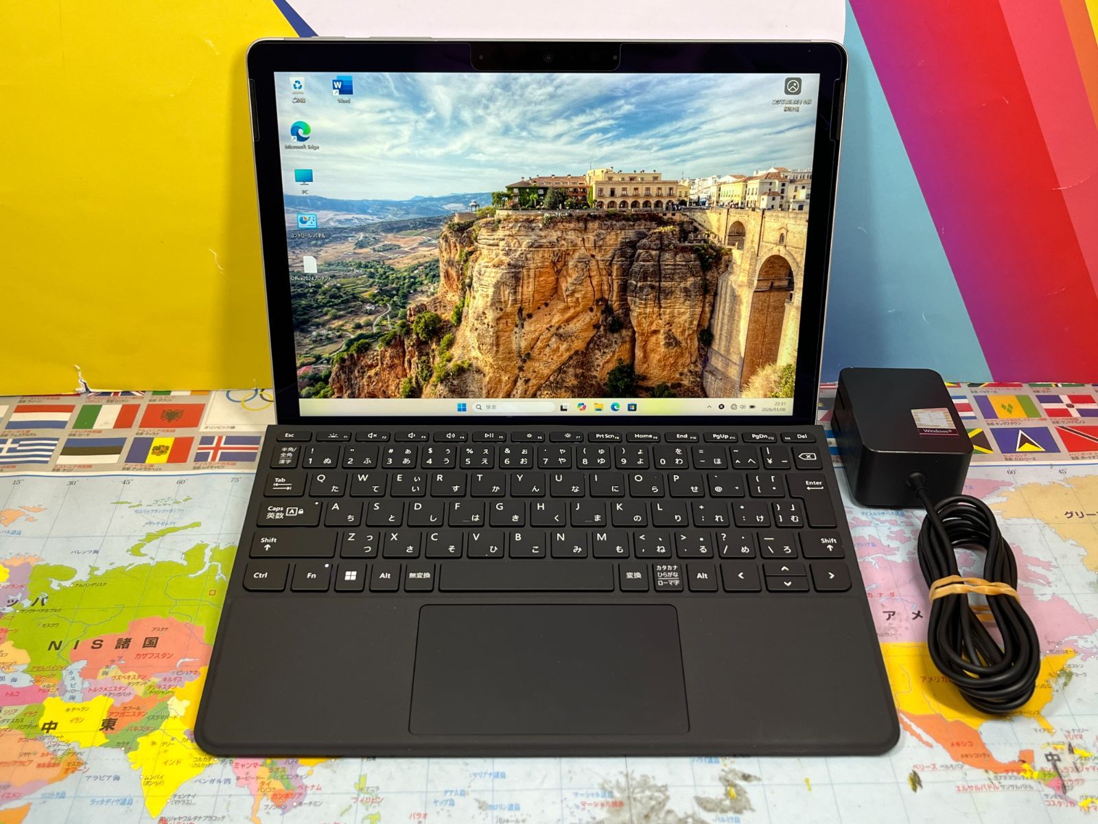 極美品 Surface Go 2 8GB LTE 10.5型 キーボード付 - メルカリ