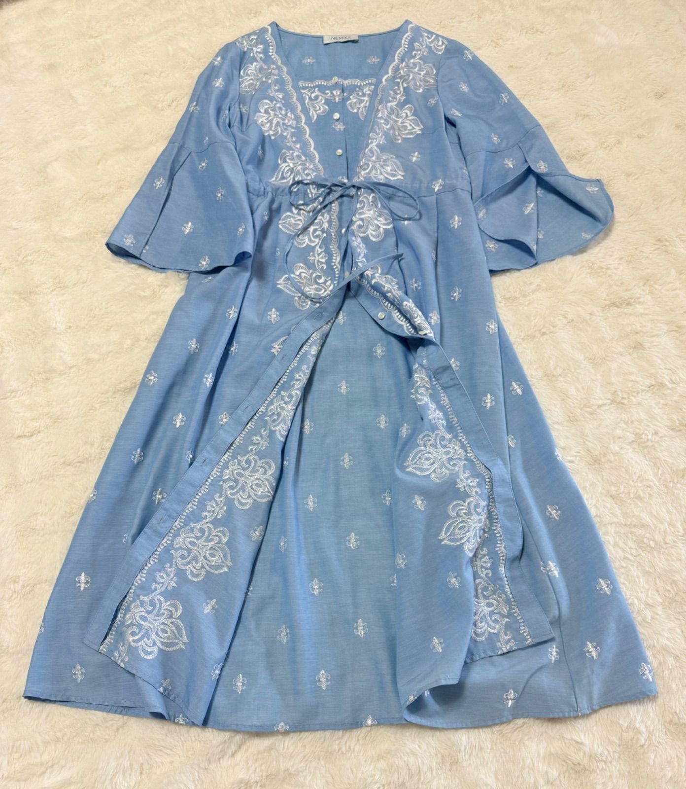 希少 レリアンNEMIKA 50周年天海祐希さんモデル 刺繍 ロング ワンピース レリアン50周年記念 NEMIKA 刺繍ワンピース 天海祐希着用モデル ロング