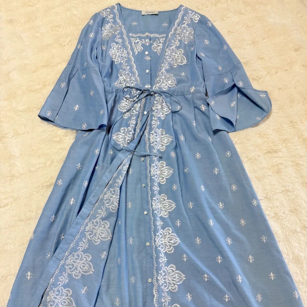 レリアン50周年記念 NEMIKA 刺繍ワンピース 天海祐希着用モデル ロング