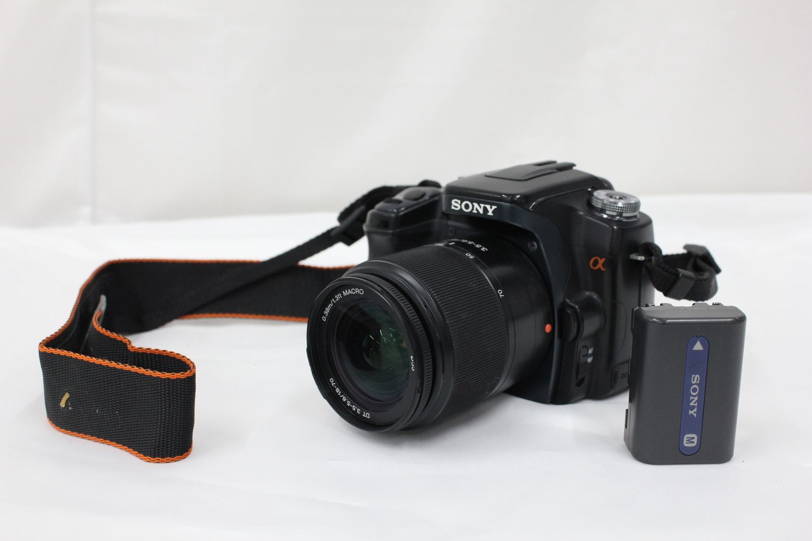 返品保証】 ソニー Sony a100 DSLR-A100 DT 18-70mm F3.5-5.6 MACRO 