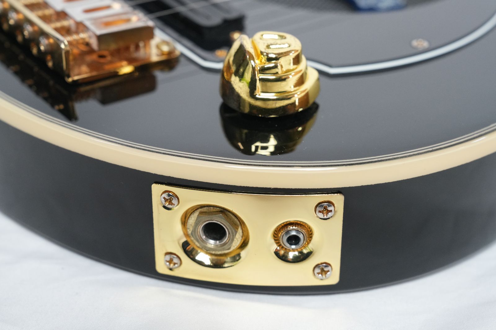 ☆Pignose PGG-259 BK アンプ内蔵ミニギター/トラベルギター 状態良好