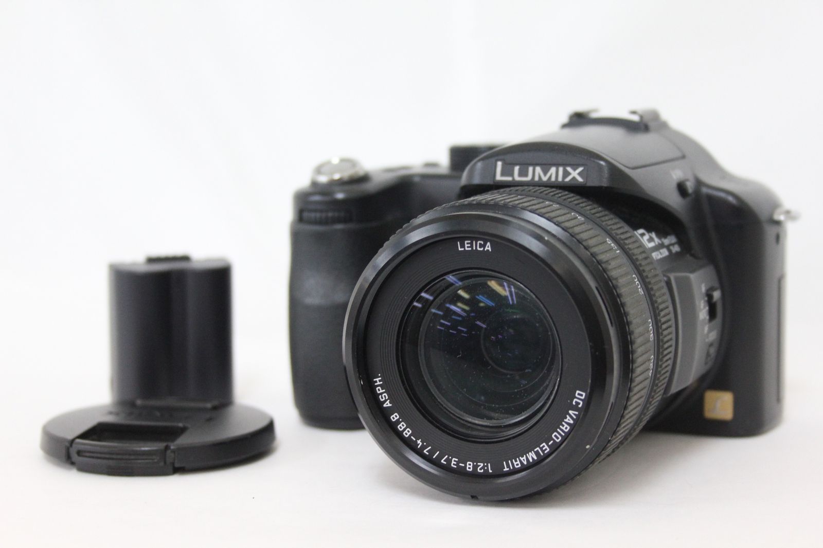 [Return Guarantee] Panasonic Panasonic LUMIX DMC-FZ30 12x Compact Digital Camera with Battery M4472