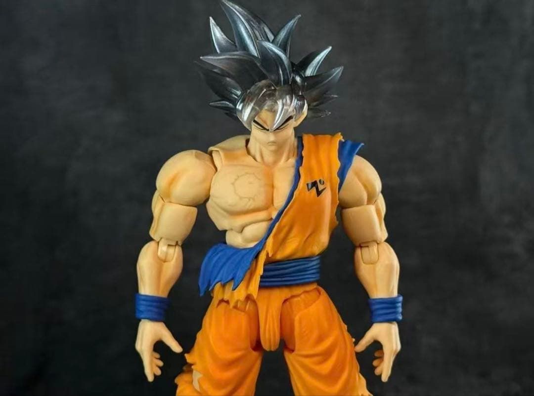 海外限定S.H.Figuarts 孫悟空 身勝手の極意 モロ戦 - メルカリ