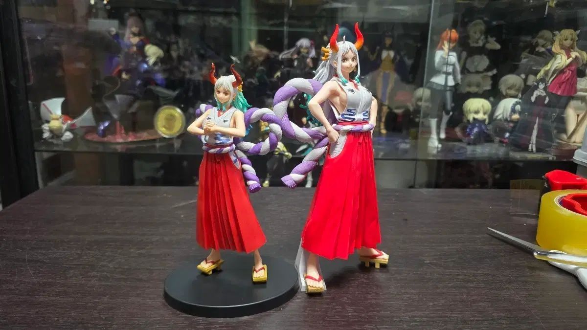 ONE PIECE ヤマト フィギュア 2種 セット (箱なし お得に) - メルカリ