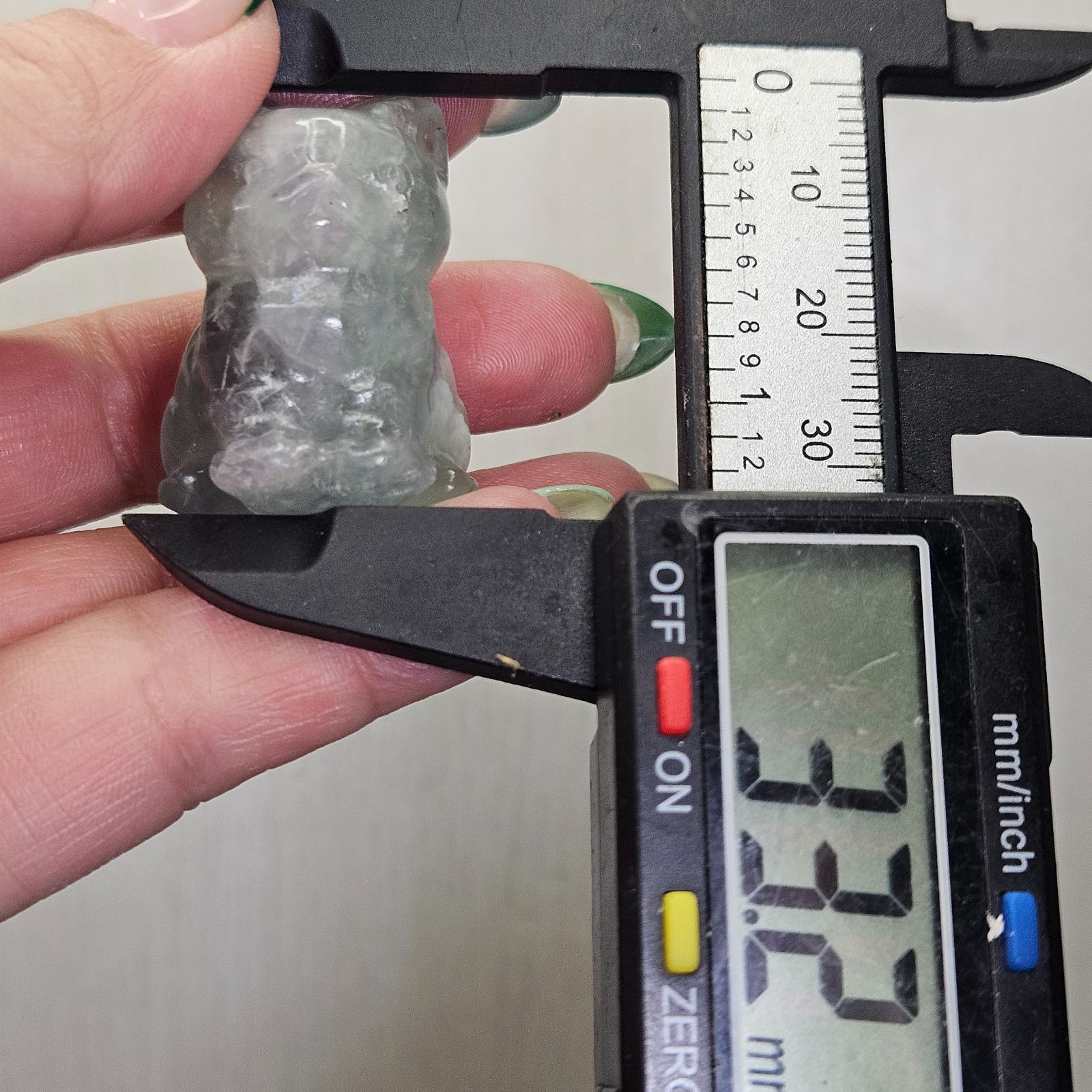 エンジェルフェザーフローライト 猫 カービング - メルカリ