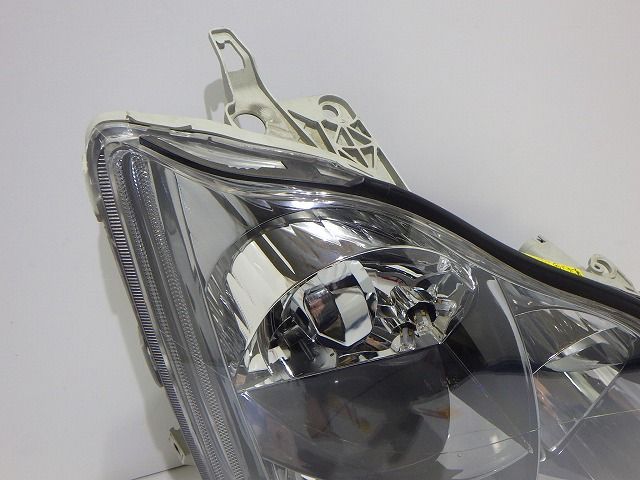 品質保証，爆買い 18系 クラウン アスリート 右ヘッドライト HID