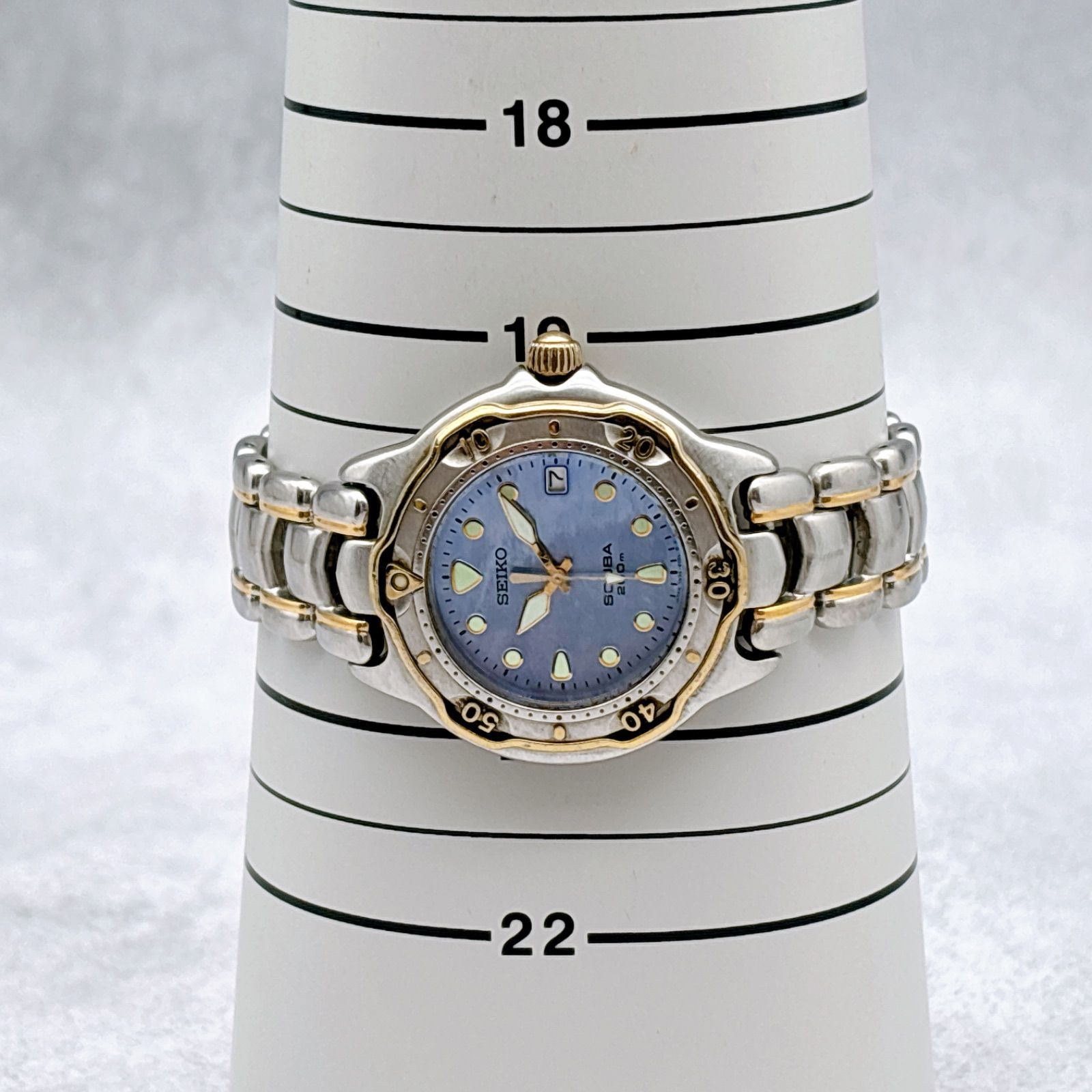 SEIKO セイコー SCUBA 200m ダイバー ブルーシェル文字盤 新品電池交換