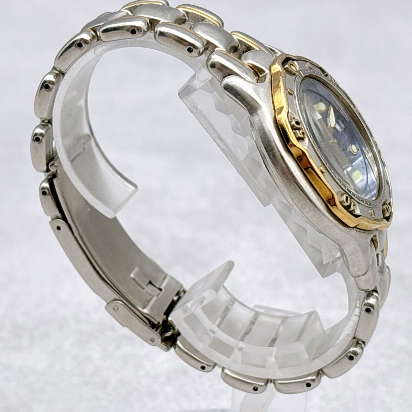 SEIKO セイコー SCUBA 200m ダイバー ブルーシェル文字盤 新品電池交換