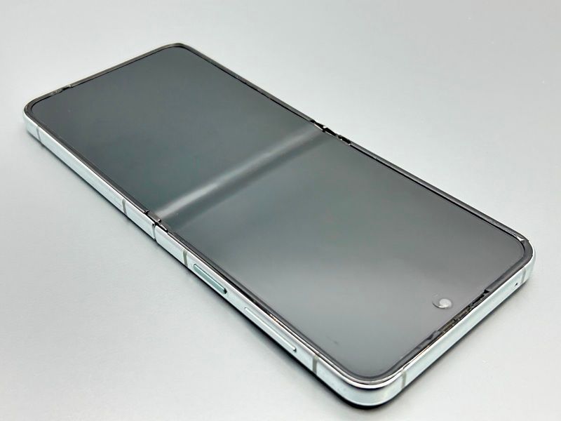 中古】SC-54D Galaxy Z Flip5【訳あり 利用制限○】 SIMフリー ミント
