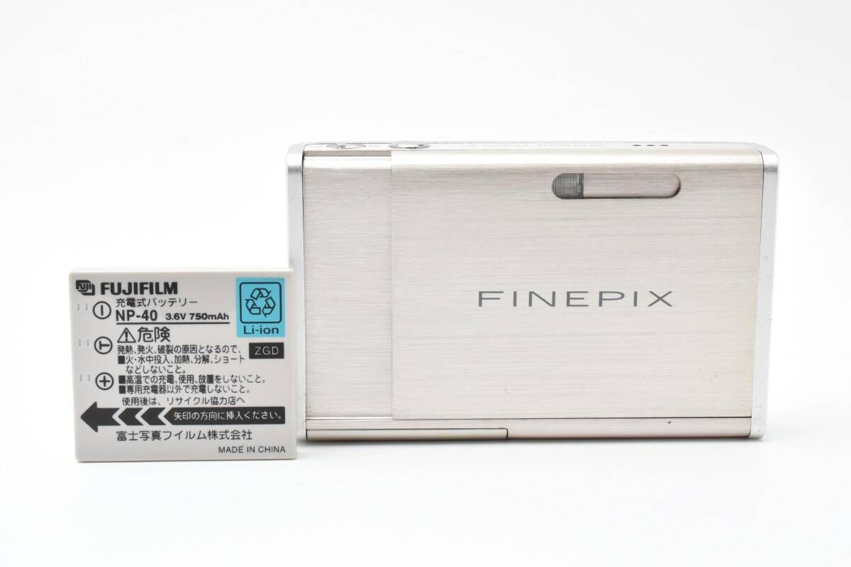 ☆極上品☆富士フイルム Fujifilm FinePix Z2 シルバー #4488W0333#37