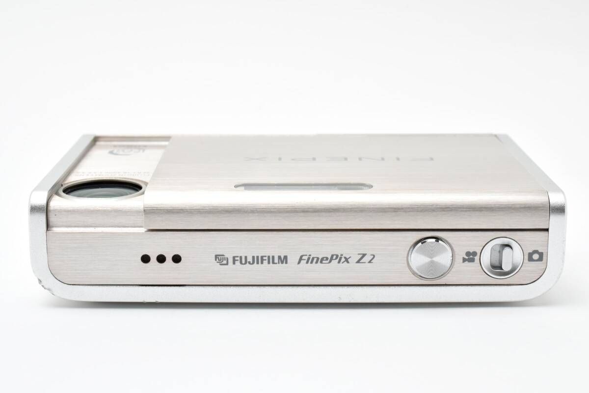 ☆極上品☆富士フイルム Fujifilm FinePix Z2 シルバー #4488W0333#37