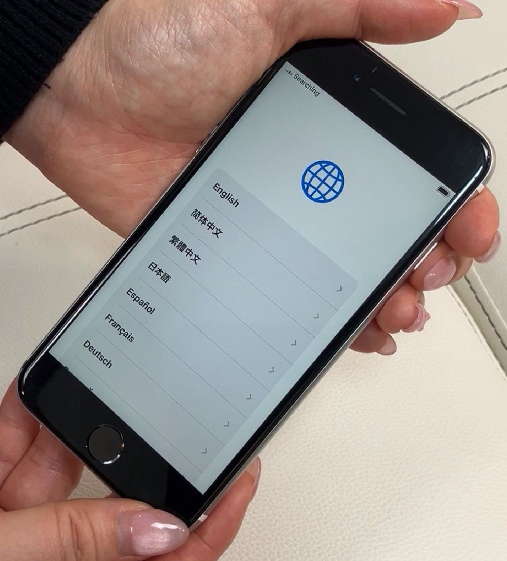 iPhone SE2 64GB ホワイト SIMフリー バッテリー新品 - メルカリ