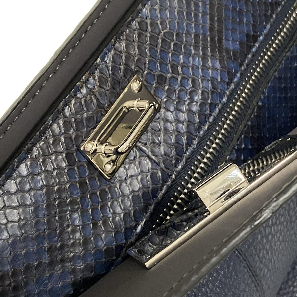 FENDI(フェンディ) ハンドバッグ ピーカブーエックスライトフィット