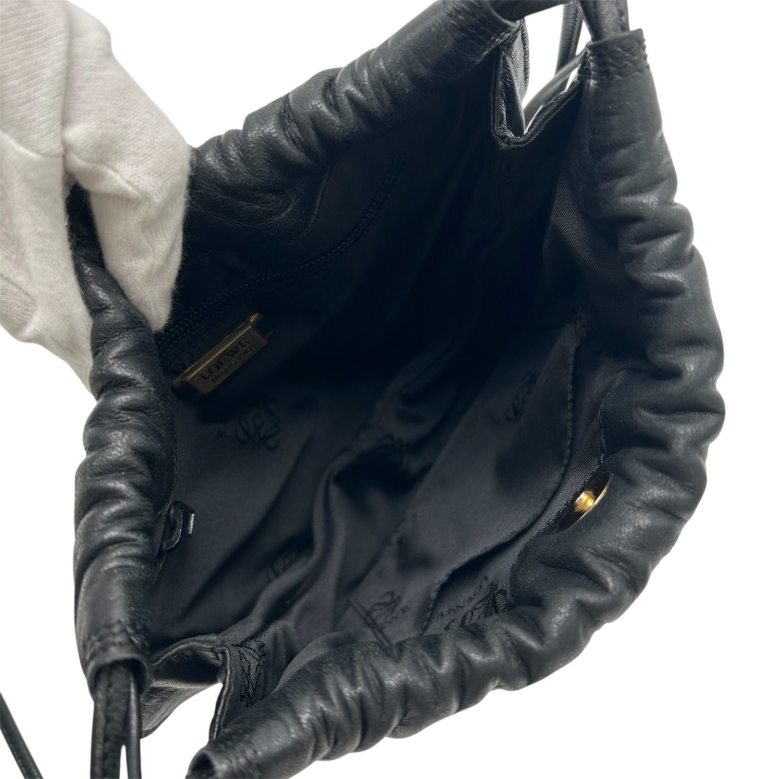 美品 LOEWE ロエベ アナグラム 巾着 ショルダーバッグ 肩掛け 斜めがけ