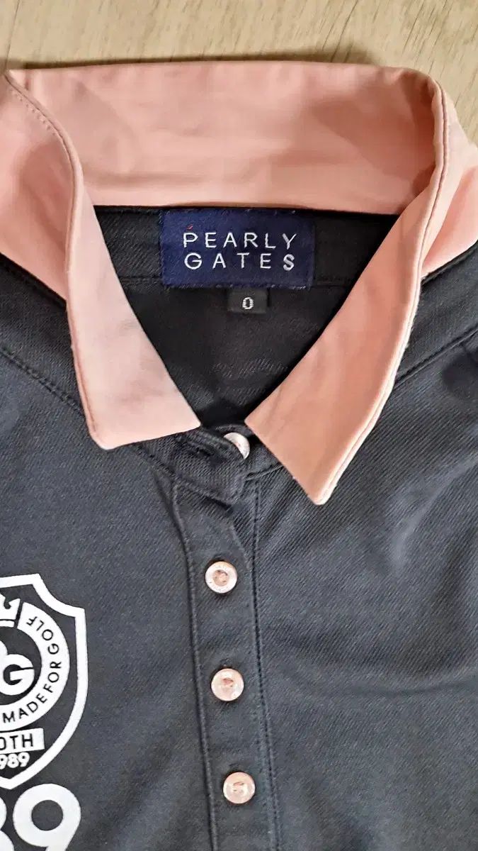 カ*カ様 パーリーゲイツ　半袖シャツ3枚とバイザー PEARLY GATES サ カ*カ様 パーリーゲイツ 半袖シャツ3枚とバイザー PEARLY GATES サ ゴルフ