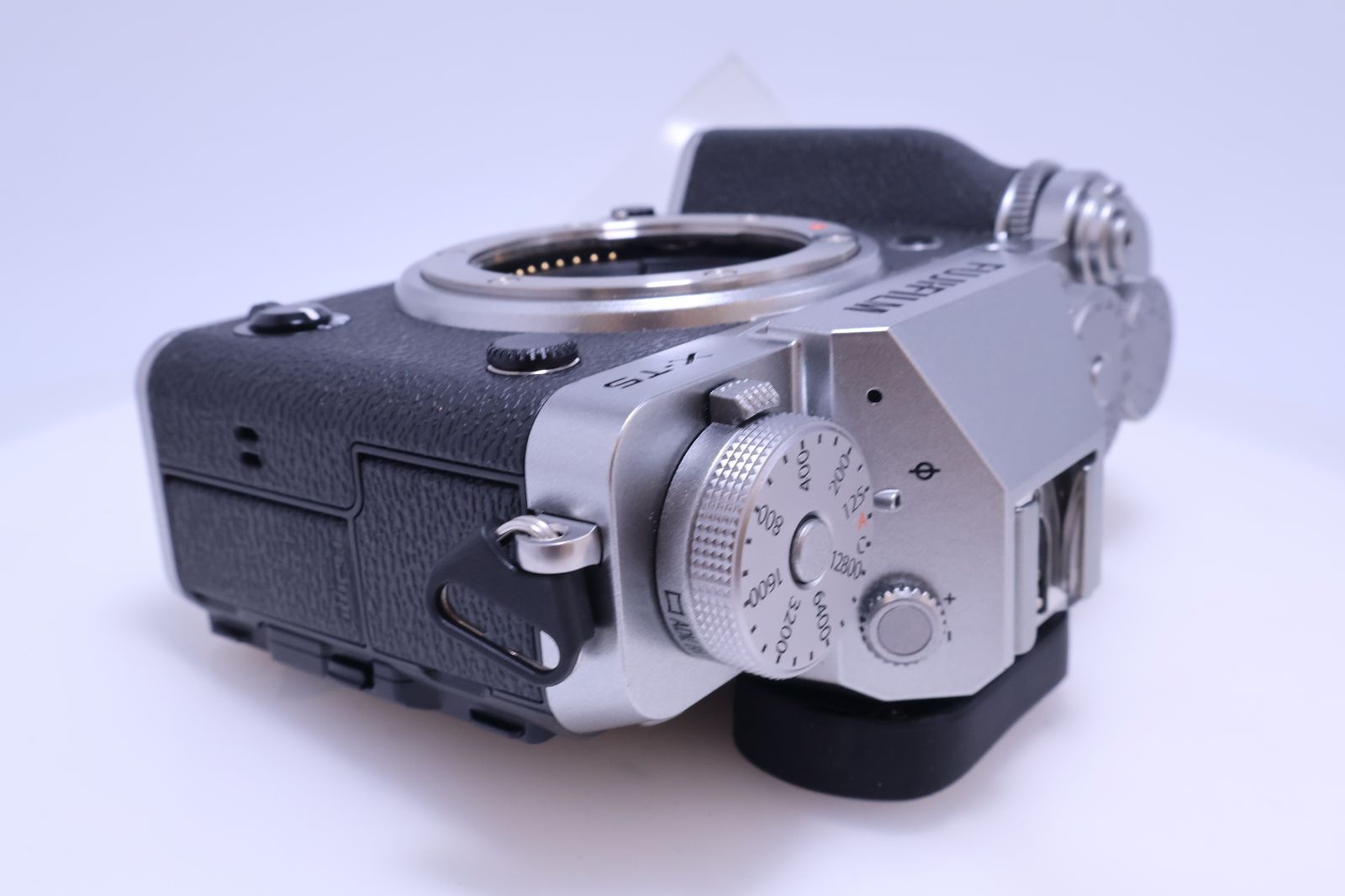 280回 ほぼ新品】FUJIFILM X-T5 ボディ シルバー F X-T5-S ミラーレス
