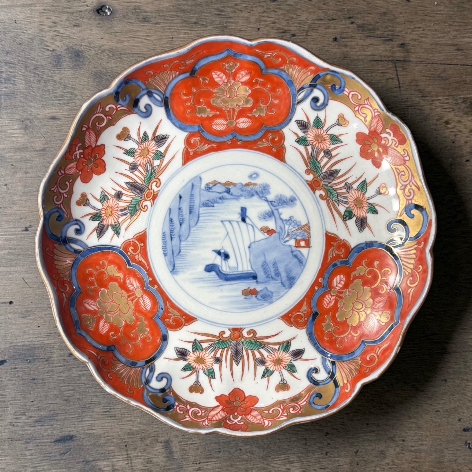 明治時代 古伊万里 金彩 赤絵 菊草花文図 風景 大皿 冨貴長春 取り皿