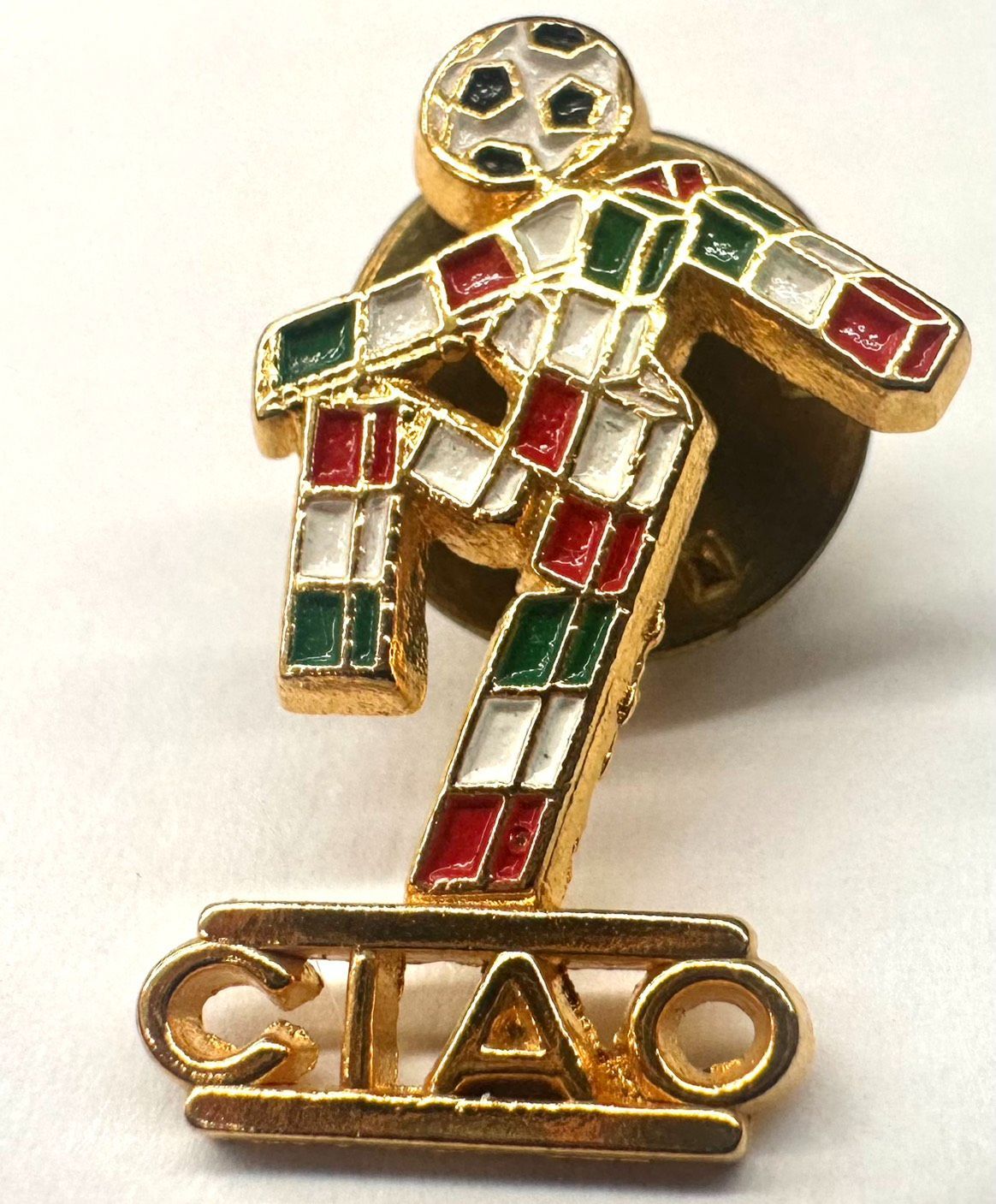 亘】FIFA ワールドカップ ピンバッジ ヴィンテージ【6745AM】C07