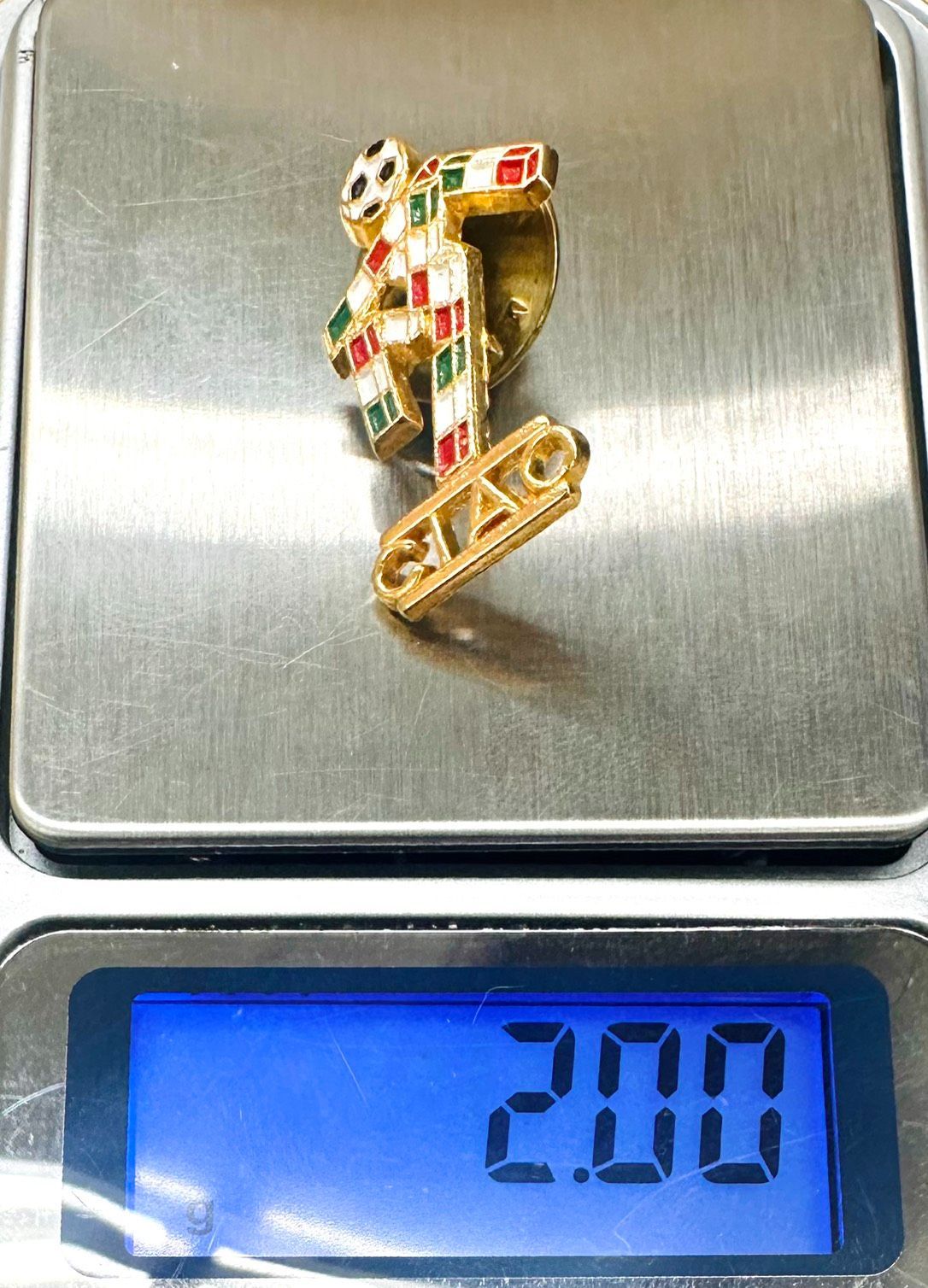 亘】FIFA ワールドカップ ピンバッジ ヴィンテージ【6745AM】C07