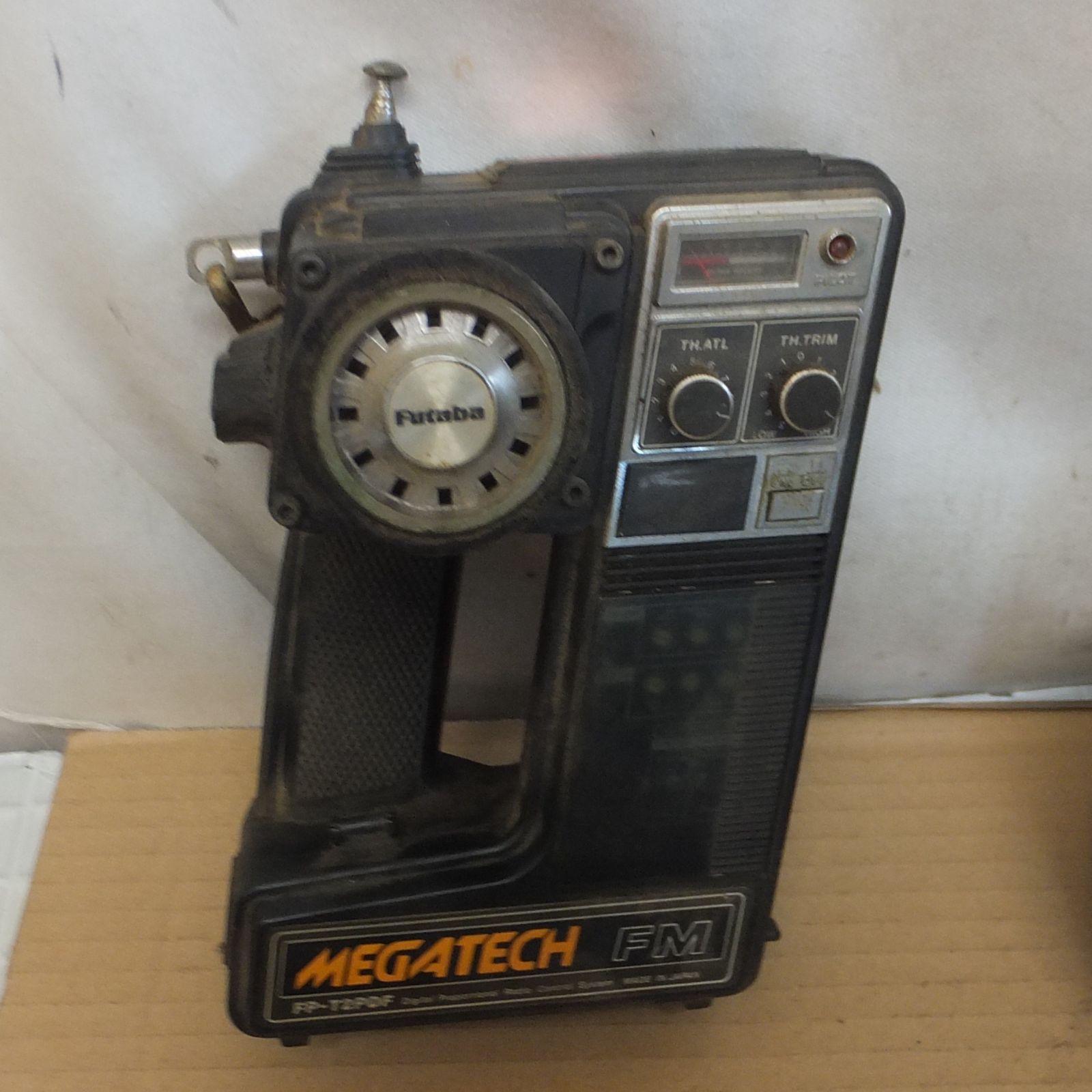 R910【希少】タミヤ スーパークラッドバスター 1/10 電動RCカー 中古 