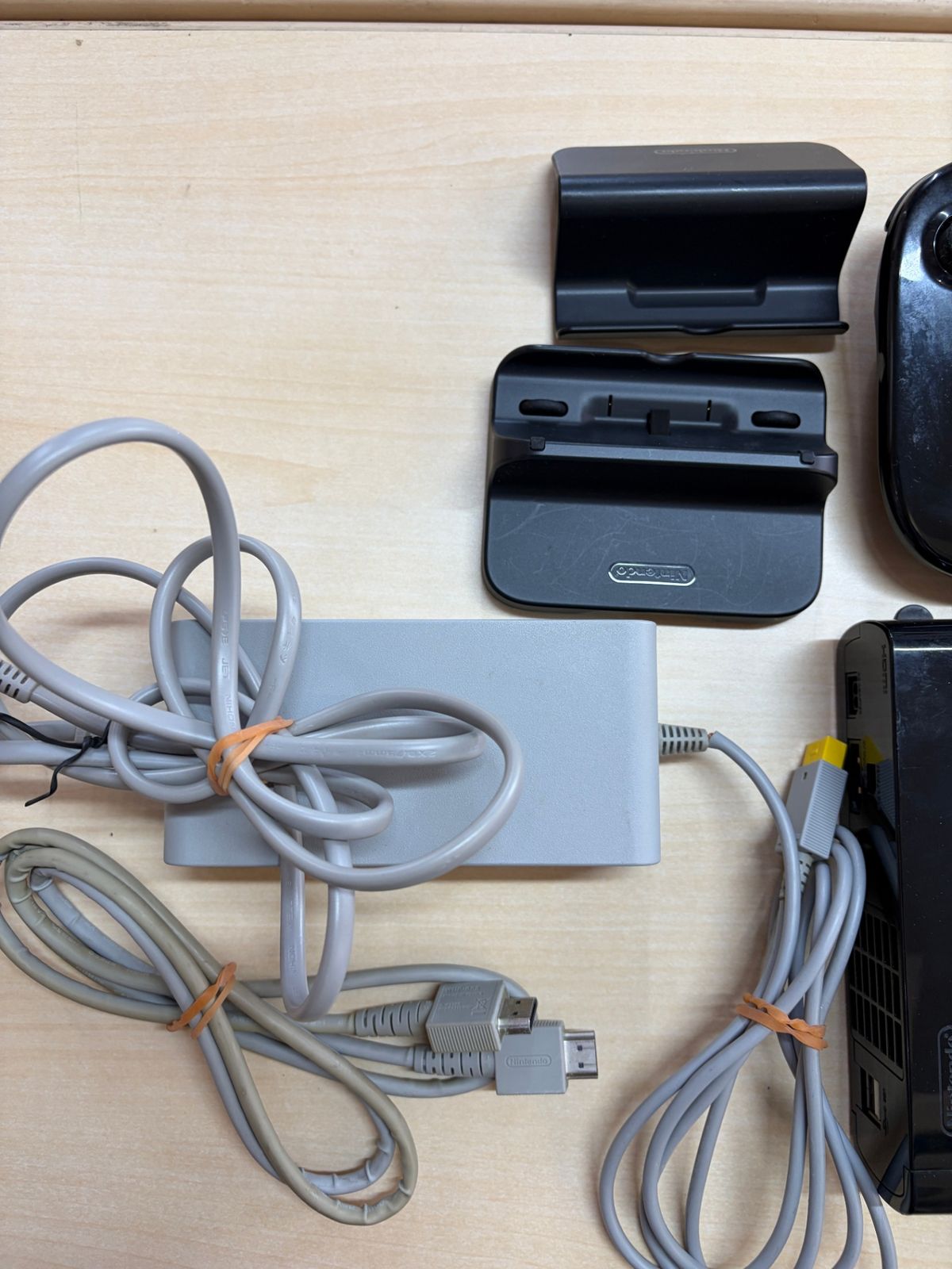Wii U プレミアムセット kuro【メーカー生産終了】 - メルカリ