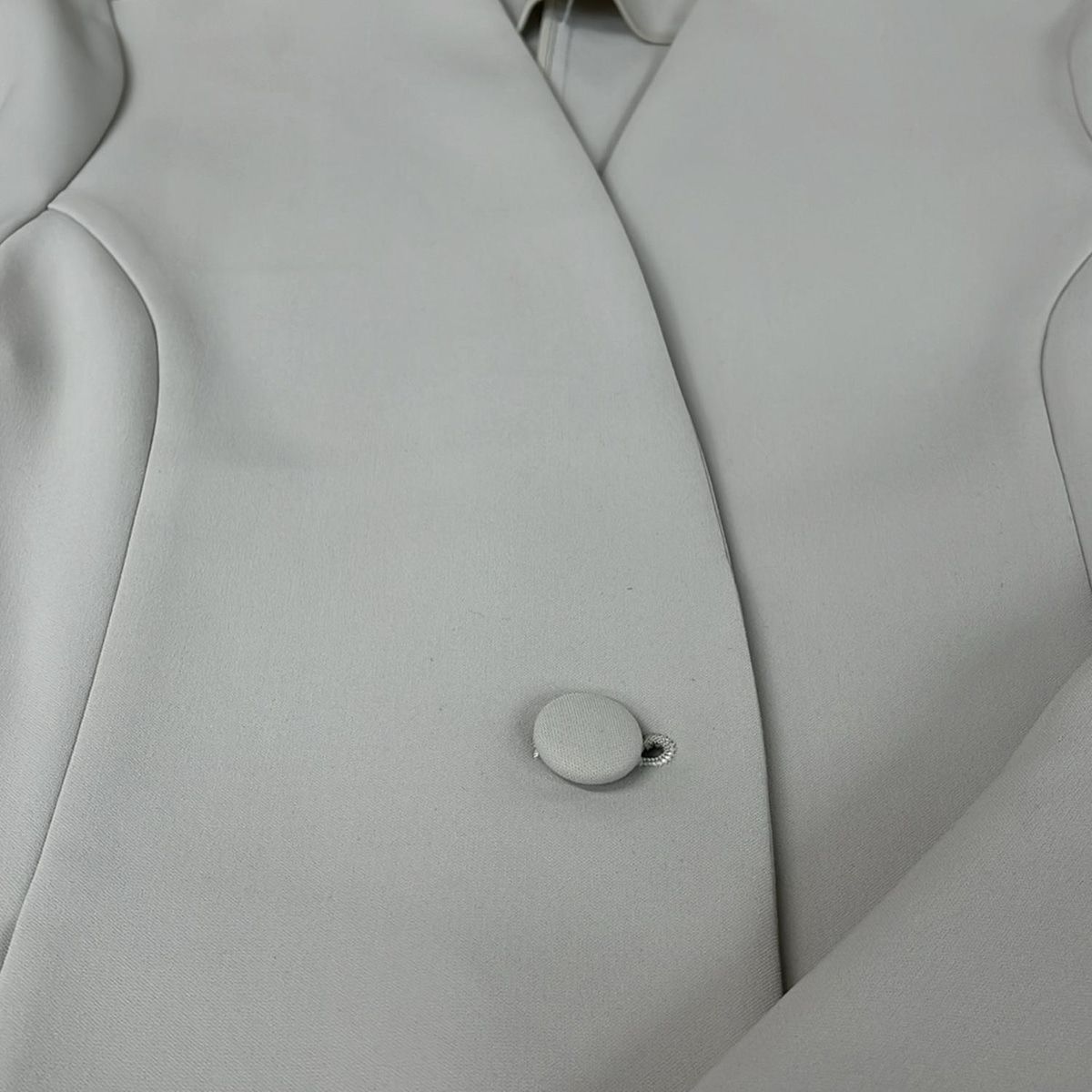 kayme(ケイミー) ジャケット サイズ9 M レディース美品 - ベージュ