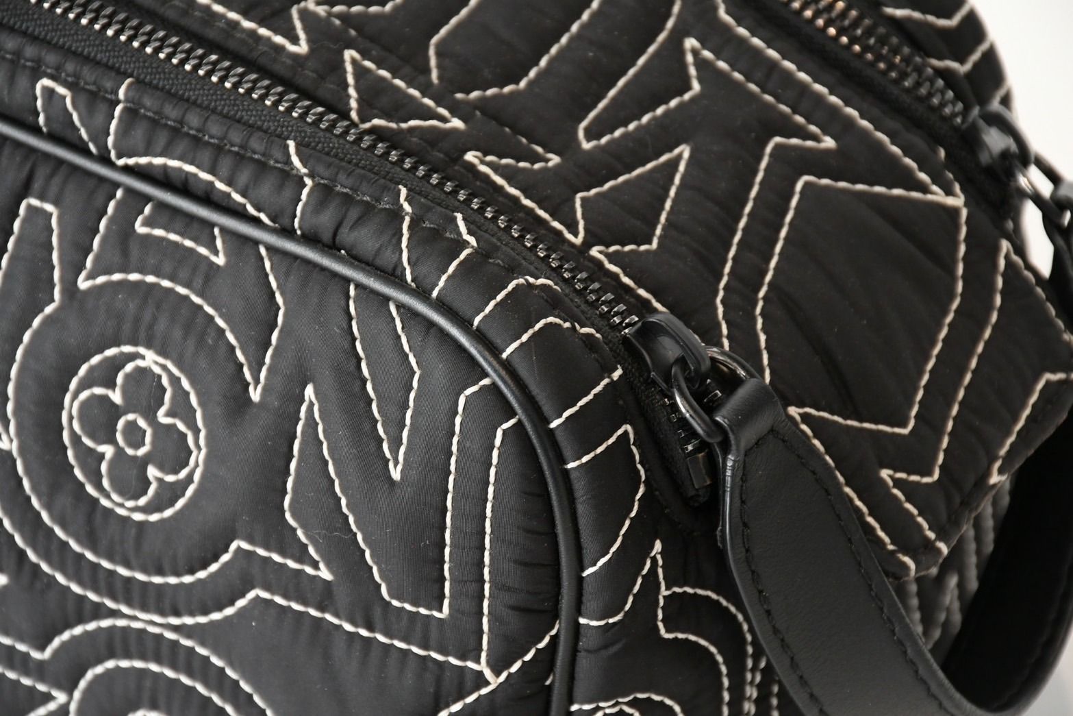 LOUIS VUITTON - 極美品 LOUIS VUITTON ルイヴィトン スノー カプセル