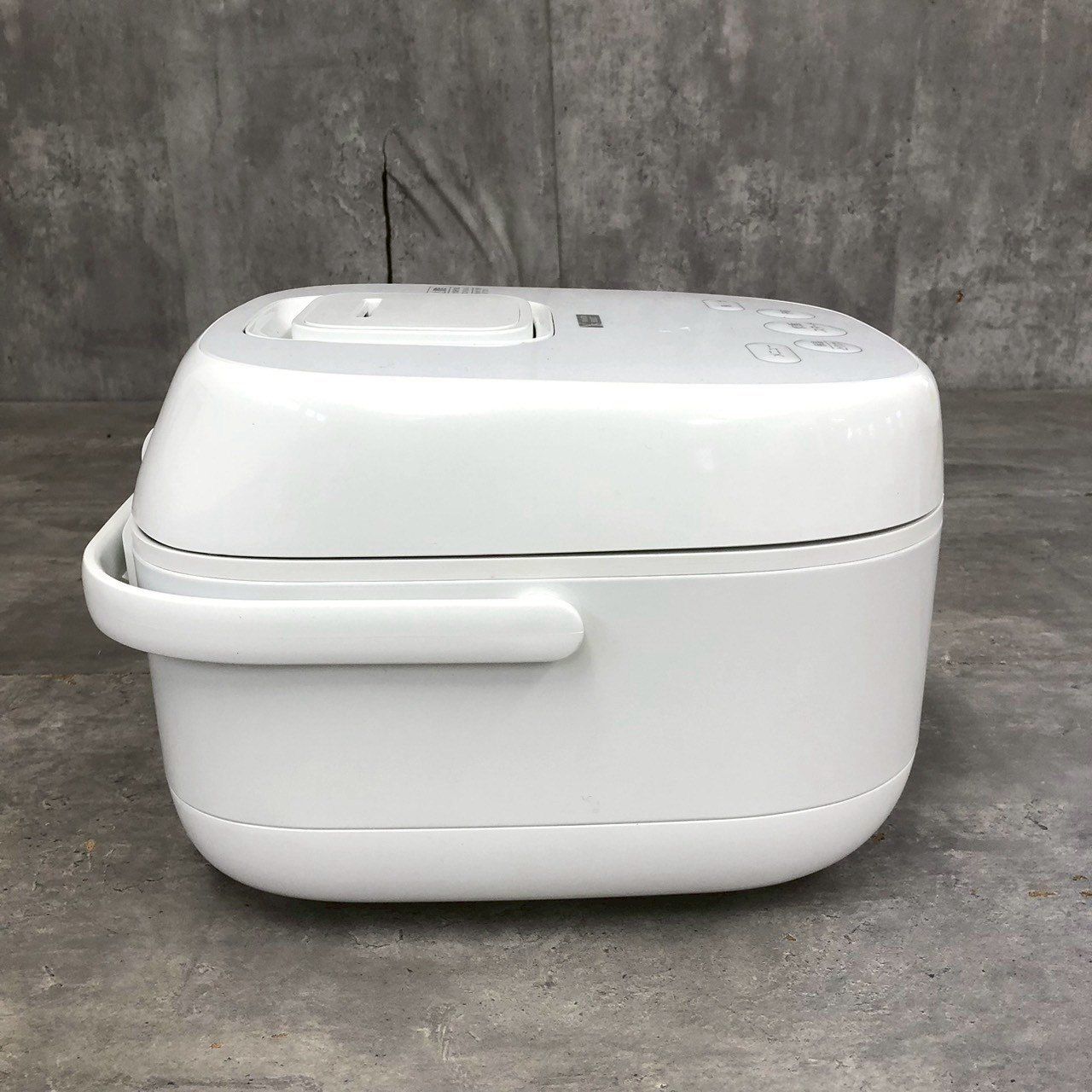 ヤマダセレクト 5.5合炊き IHジャー炊飯器 YRC-H10J1 - メルカリ