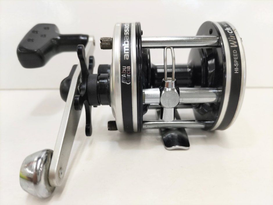 ABU アブガルシア アンバサダー 5000C3 ハイスピードウインチ（01