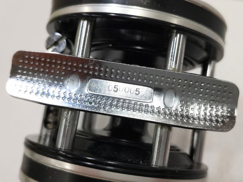 ABU アブガルシア アンバサダー 5000C3 ハイスピードウインチ（01