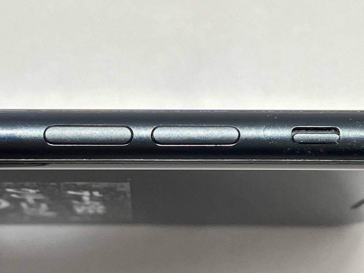 au 【SIMロックなし】MMYC3J/A iPhone SE(第3世代) 64GB ミッドナイト 