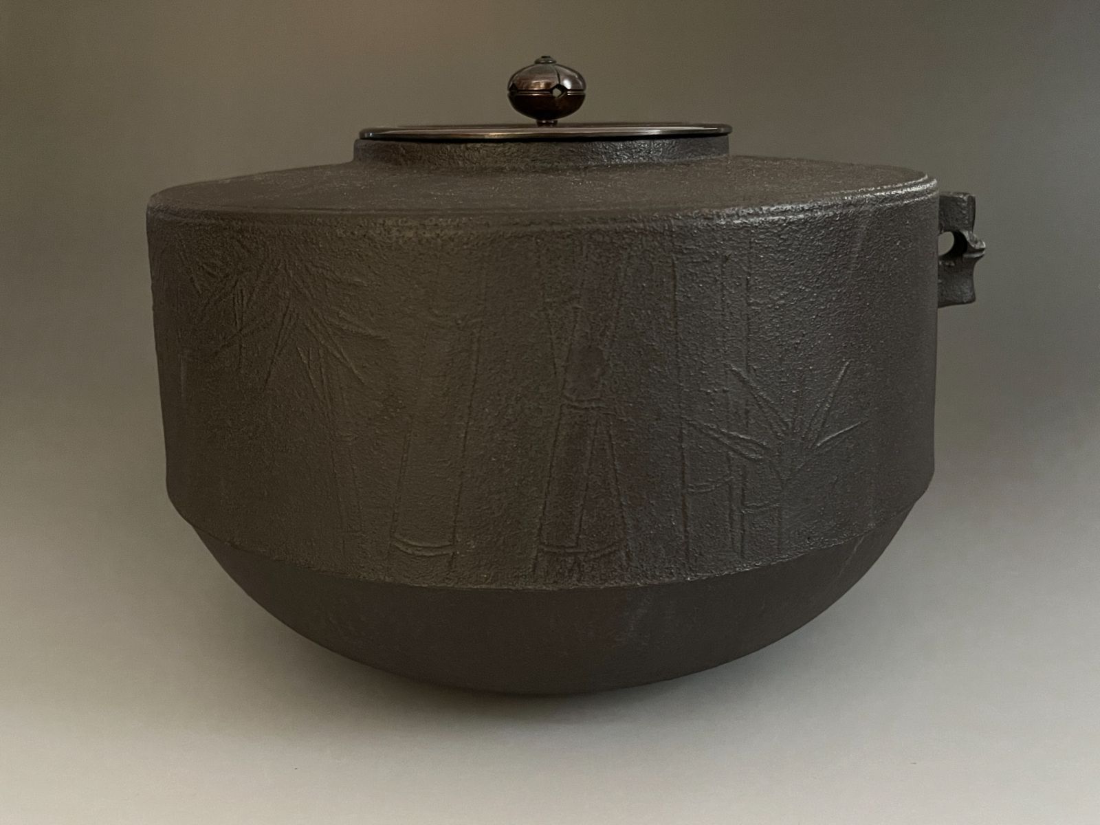 政光作 竹林肩衝平釜 茶道具政光作 竹林肩衝平釜 茶道具 - メルカリ 政光作 竹林肩衝平釜 茶道具政光作 竹林肩衝平釜 茶道具 - メルカリ