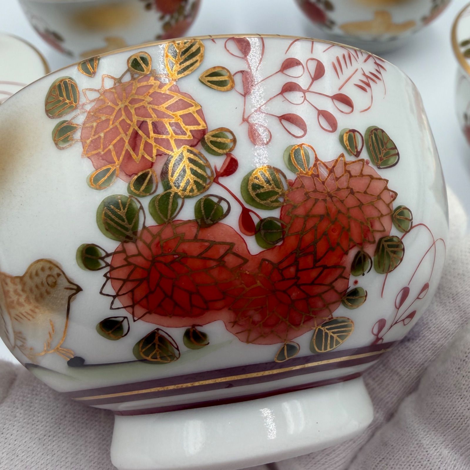 未使用】九谷焼 賀峰 金彩 番鳥 蓋付煎茶碗 5客セット 共箱入 湯呑み