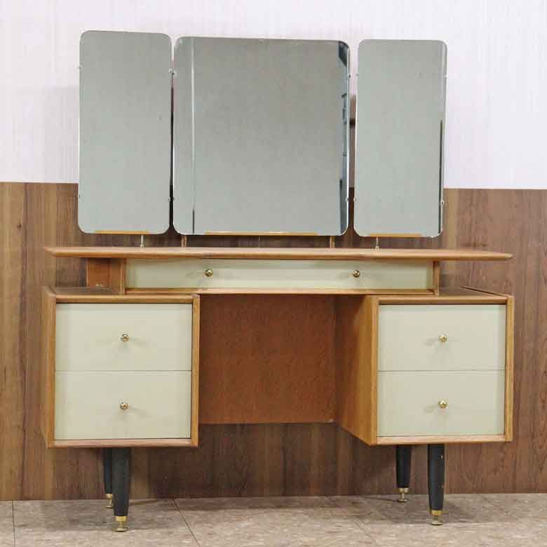 ドレッサー ジープラン Light Oak & Chinese White G-PLAN オーク