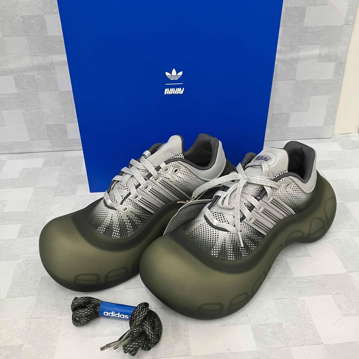 AVAVAV x ADIDAS ORIGINALS アヴァヴァヴ アディダス BUBBLE GB