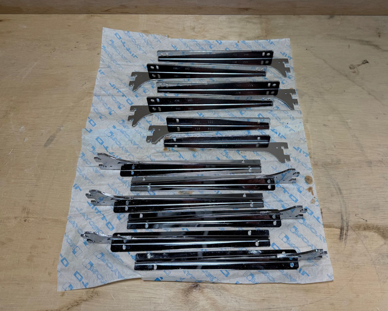 未使用 ロイヤル棚受け ウッドブラケット 3タイプ 6組 - メルカリ