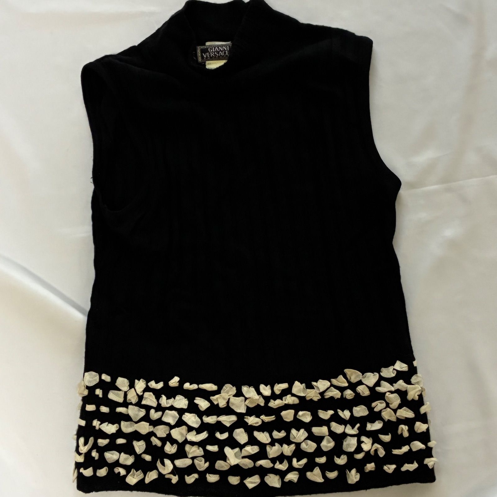 GIANNI VERSACE ジャンニヴェルサーチ ノースリーブニットトップス 