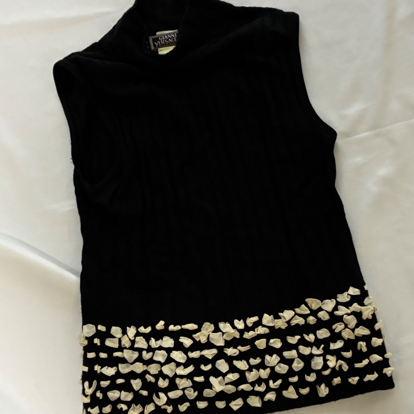 GIANNI VERSACE ジャンニヴェルサーチ ノースリーブニットトップス 