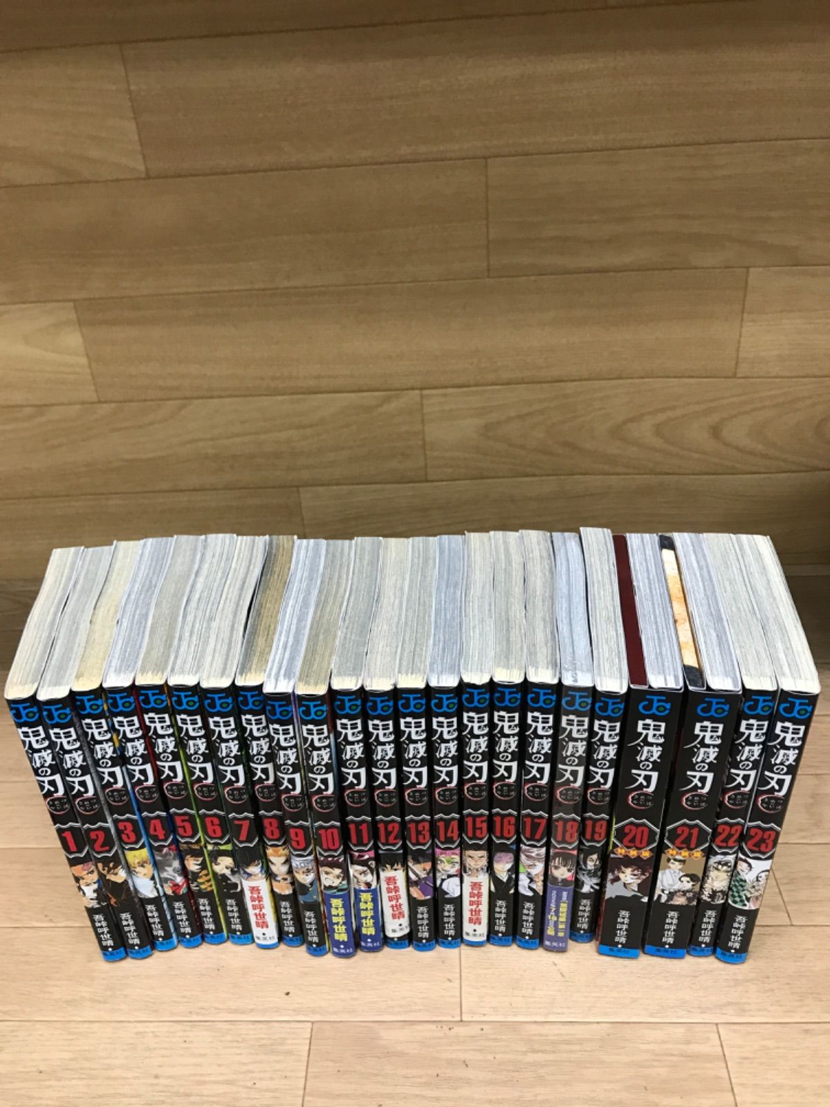 ☆【未開封あり】鬼滅の刃 全23巻＋関連本6冊+20巻21巻特装版＋劇場版